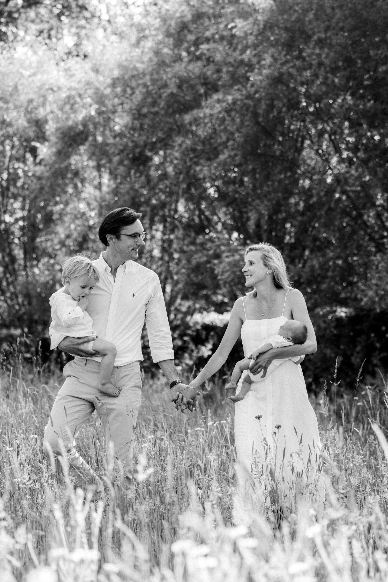 Family photography by Moments by Lux