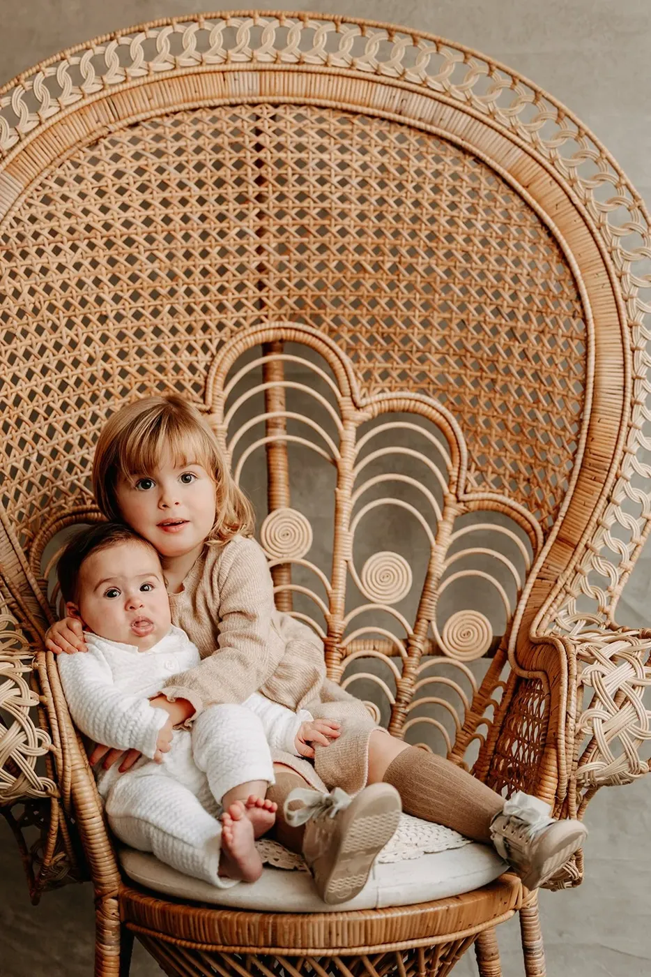 FAMILY portfolio — 23
