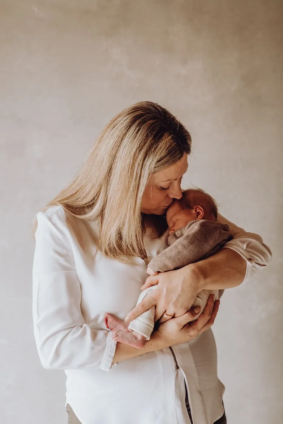 NEWBORN portfolio — 83