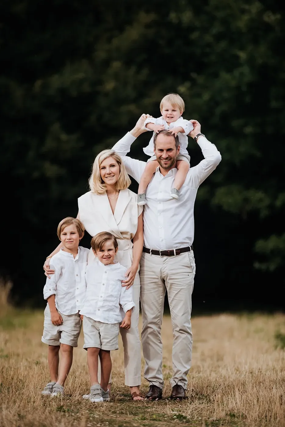 FAMILY portfolio — 92