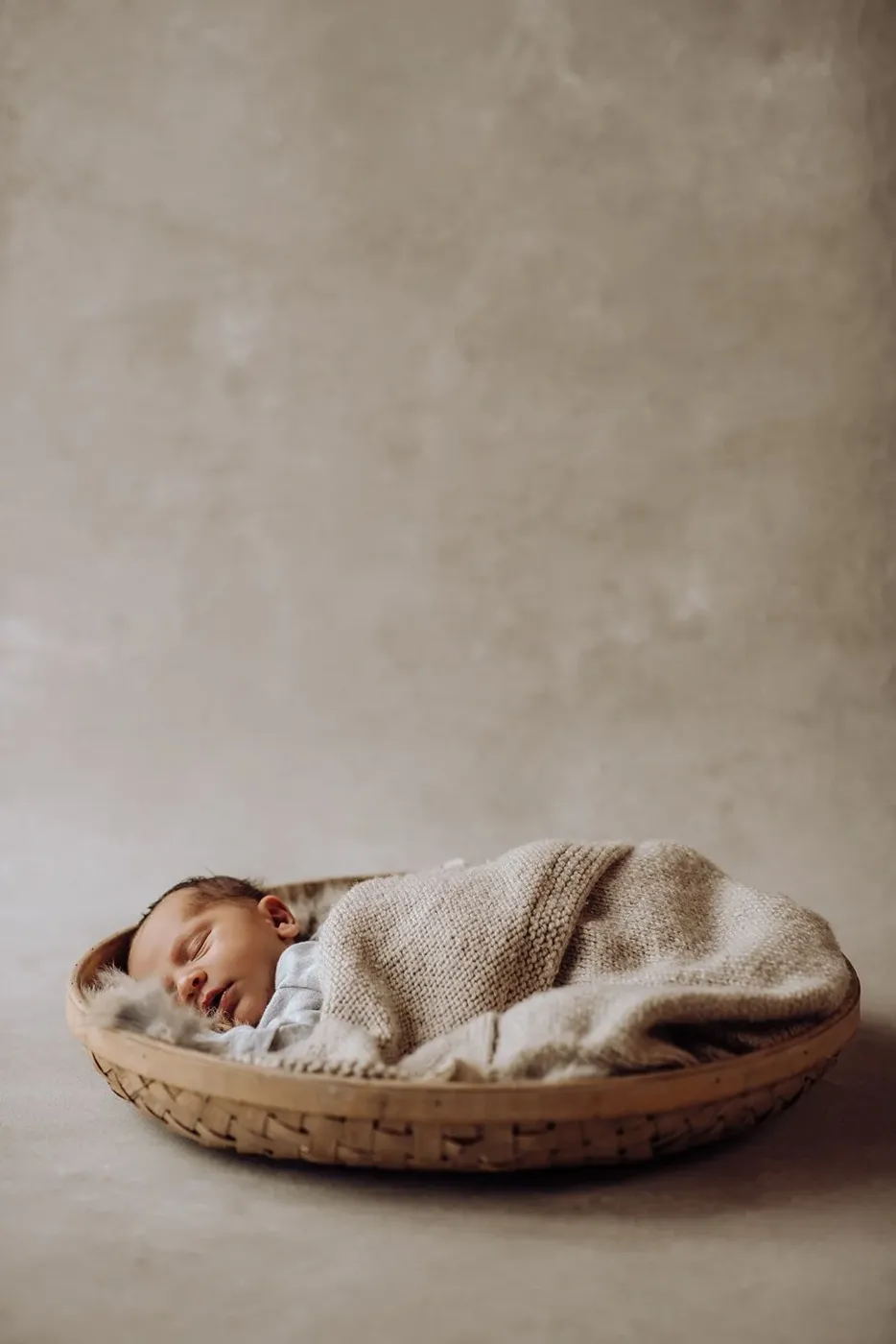 NEWBORN portfolio — 141