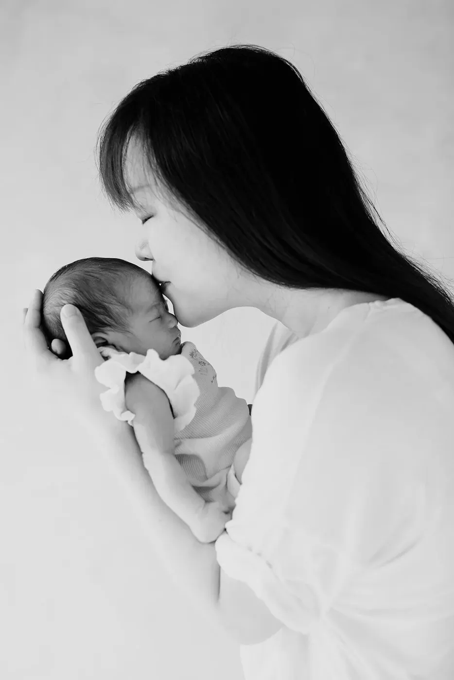 NEWBORN portfolio — 200