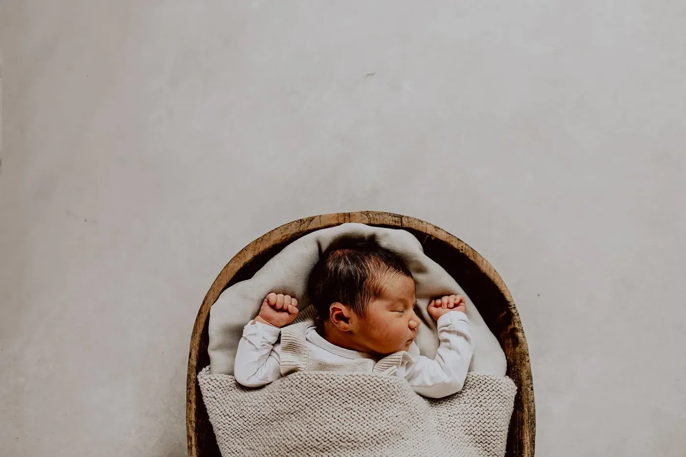 NEWBORN portfolio — 242
