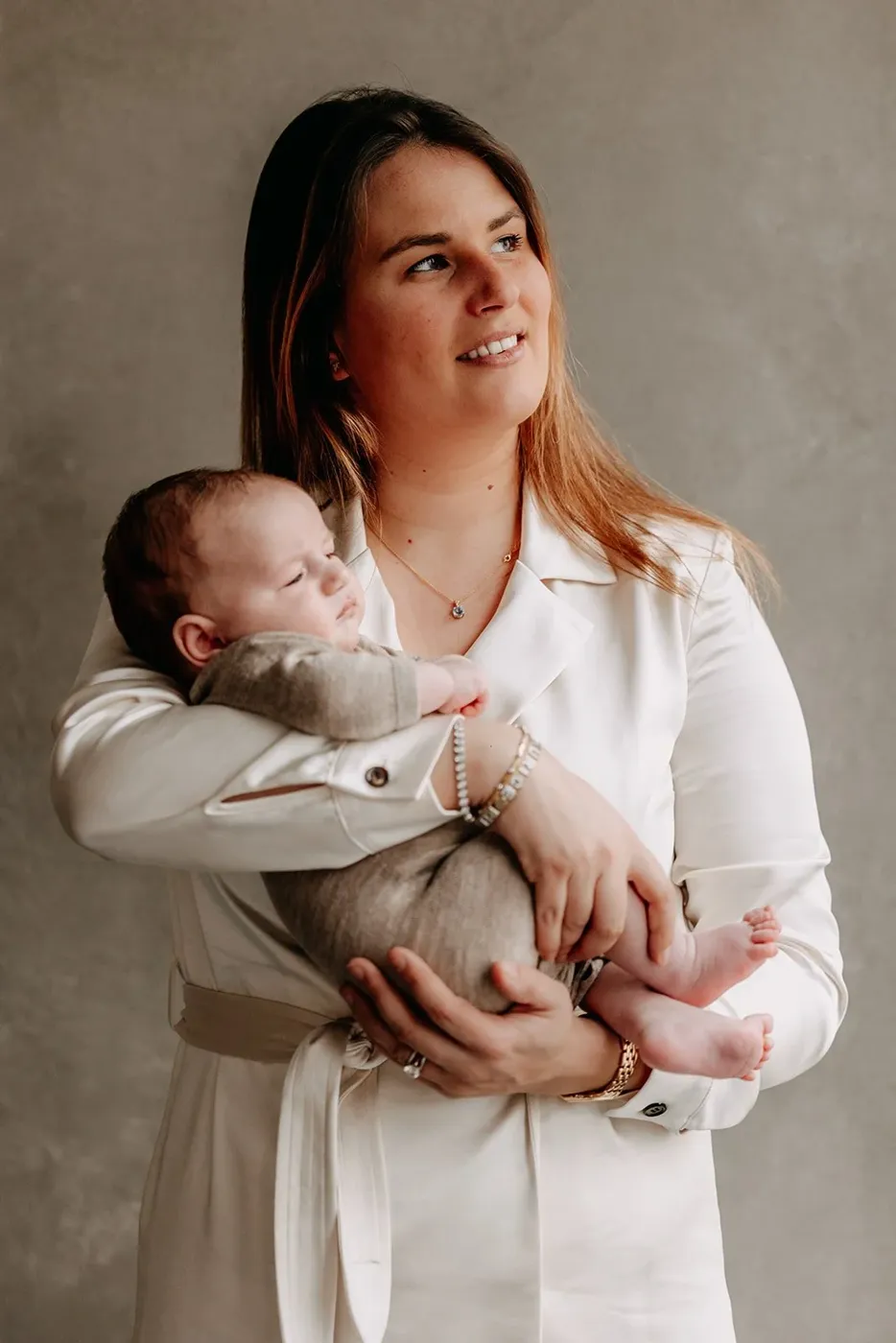 NEWBORN portfolio — 245